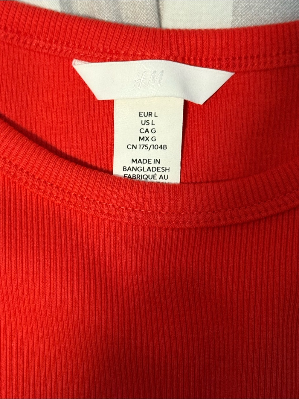Red Ribbed Crop Tank Top - Picture 5 of 6